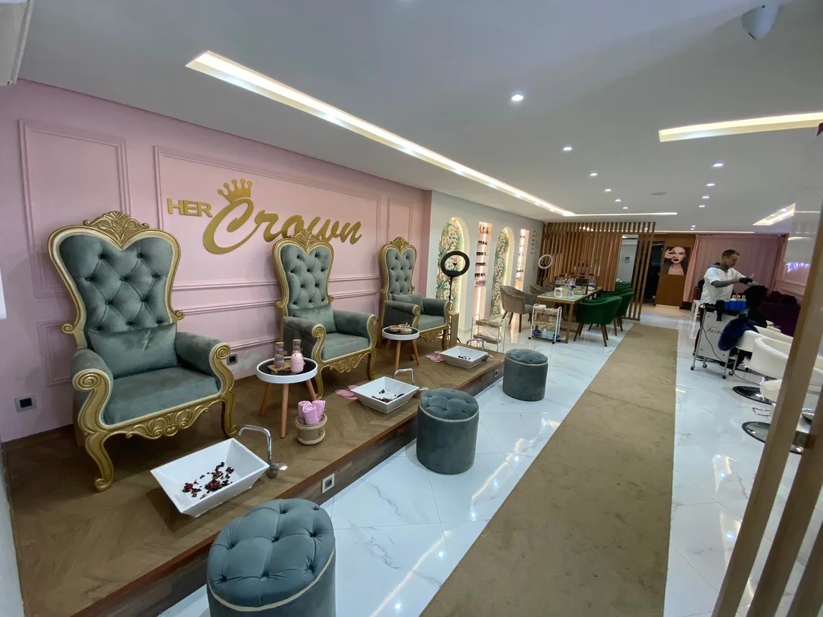 Her Crown Beauty Center 4