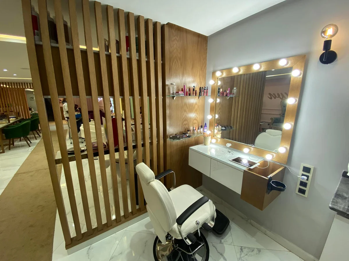 Her Crown Beauty Center 2
